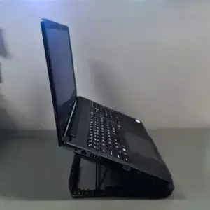 Охлаждаща LED стойка за лаптоп Izoxis